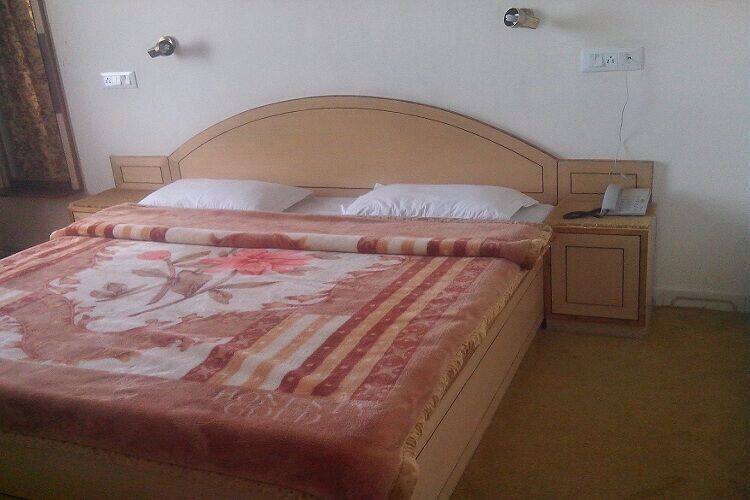 Century Highland Resort, Shimla 4
